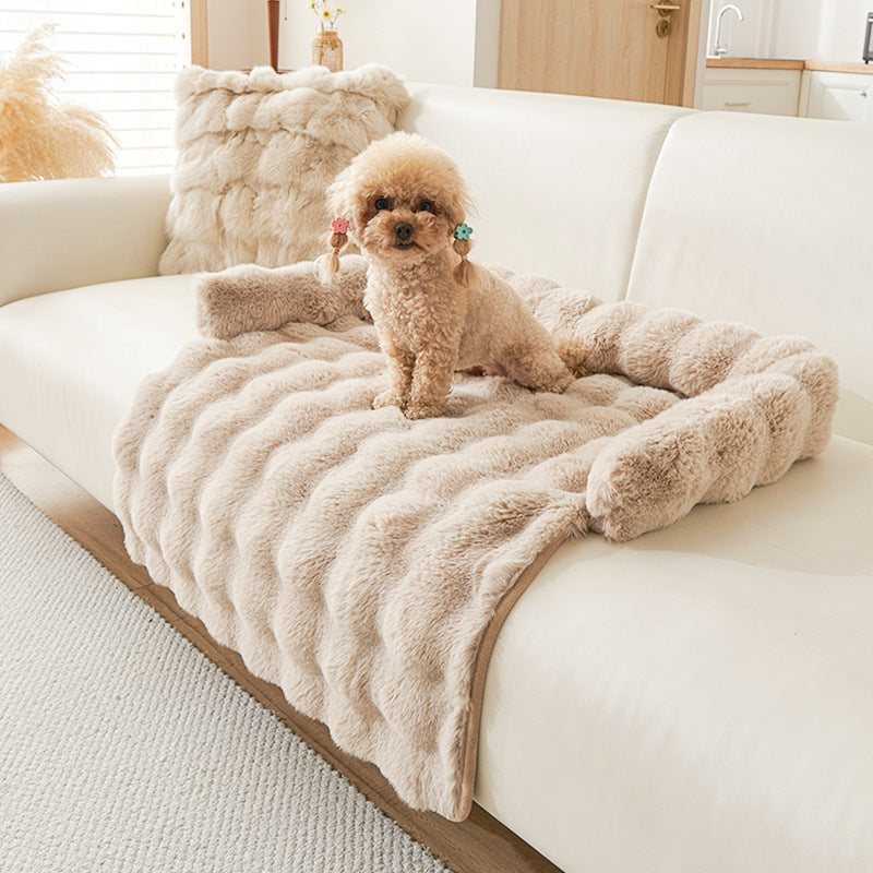 Winter Thermal Pet Mat – Thickened Non-Slip Plush Cushion for Dogs & Cats - TailAura