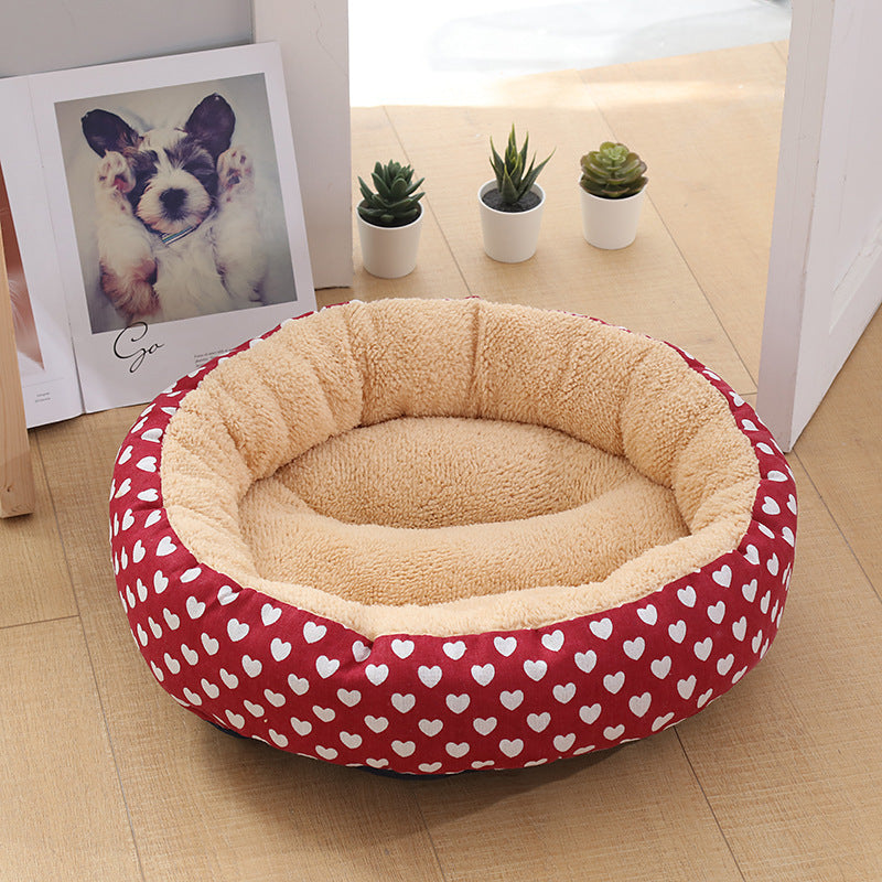 Cosy Round Pet Bed for Cats & Small Dogs – Winter Warmth - TailAura