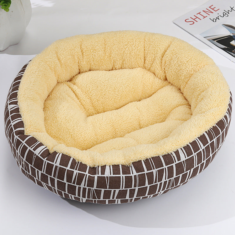 Cosy Round Pet Bed for Cats & Small Dogs – Winter Warmth - TailAura