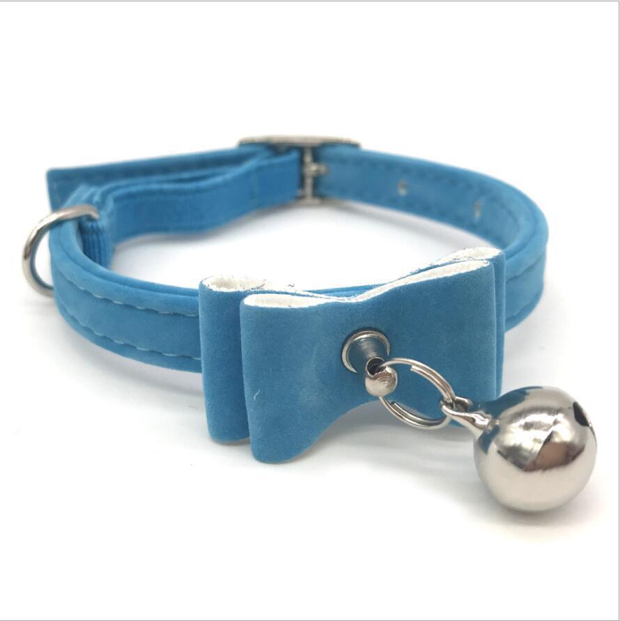 Adjustable Cat Collar with Heart Charm – Lightweight & Comfortable