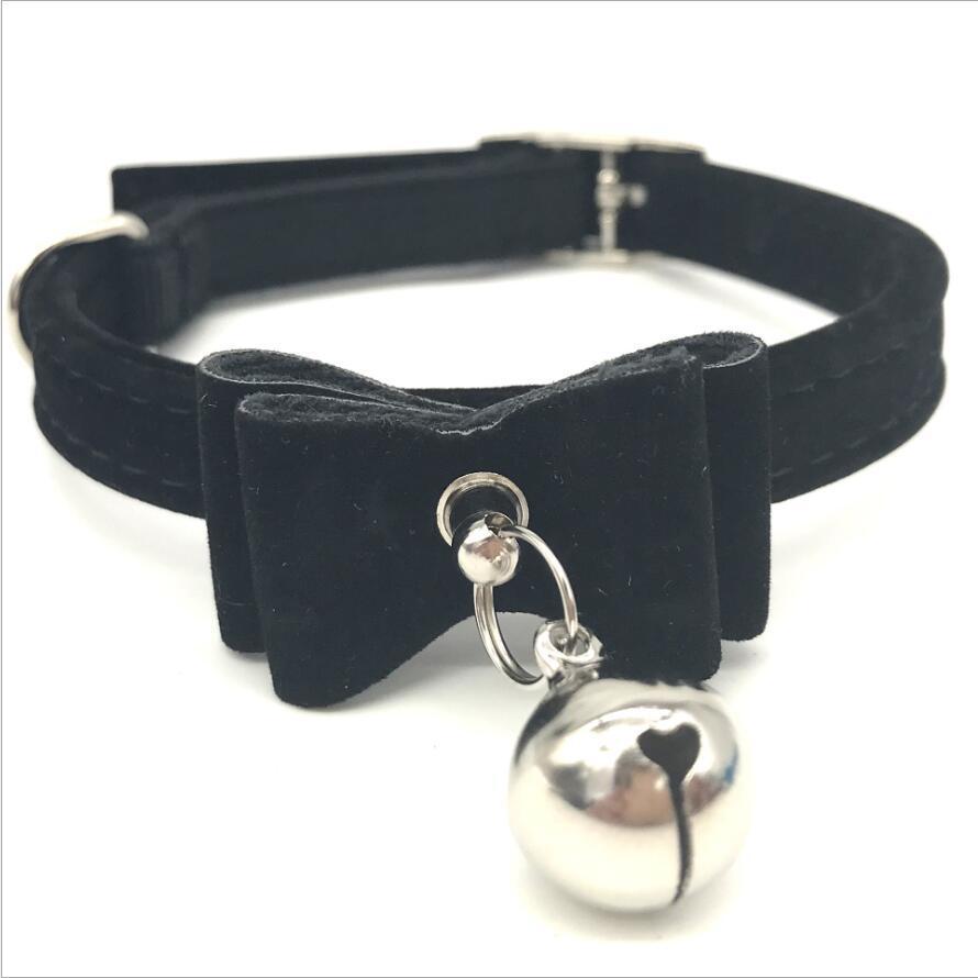 Adjustable Cat Collar with Heart Charm – Lightweight & Comfortable