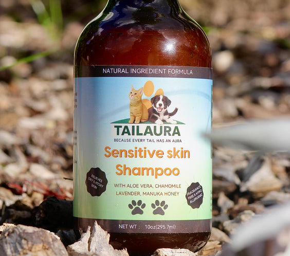 TailAura™ Skin Comfort Shampoo – A Soothing Wash for Delicate Coats (295ml) - TailAura -  -  TailAura